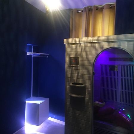 Le Love Spa Lyon Exterior photo